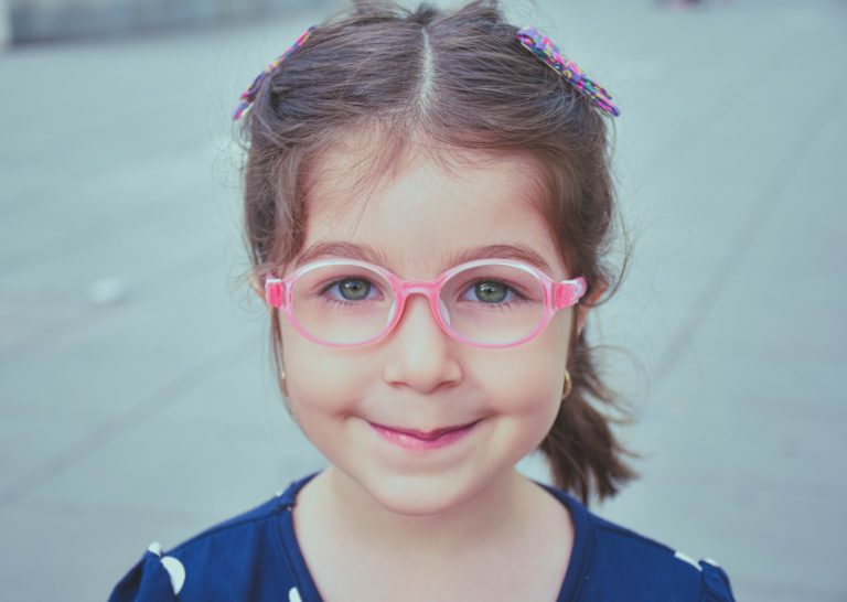 barn med briller, brillestøtte, brillestønad, #labarnse